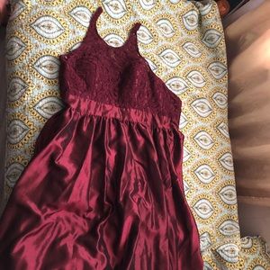 Beautiful ball gown with pockets!